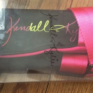 Kylie&kendall bag!